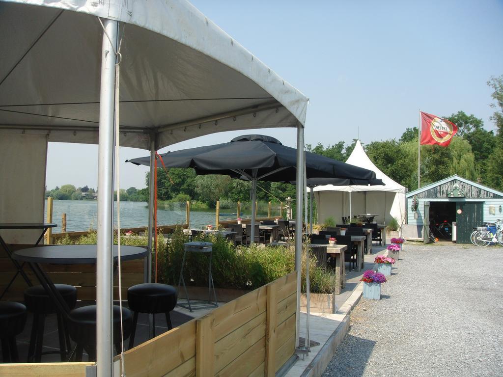 Hotel Restaurant Lakeside オイトホルン エクステリア 写真