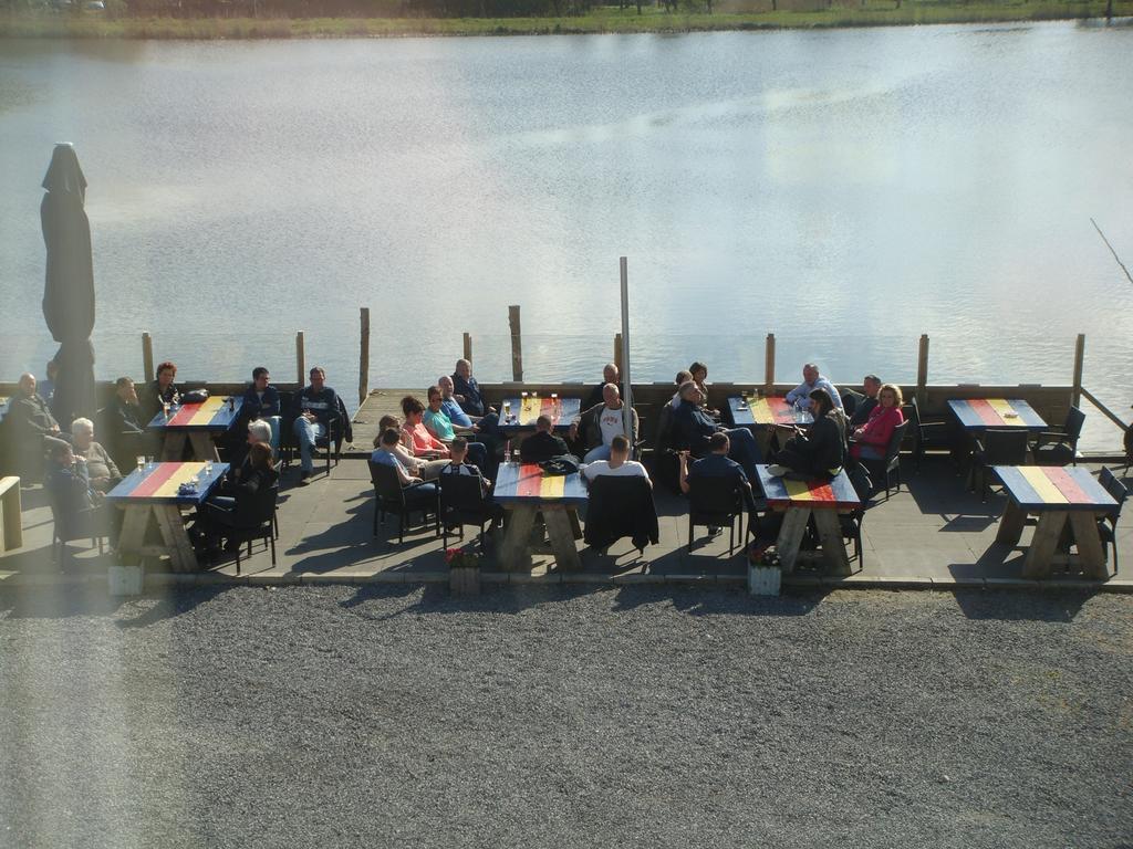 Hotel Restaurant Lakeside オイトホルン エクステリア 写真